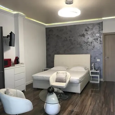 Apartmán White Tower Studio Deluxe - Mamaia Summerland *